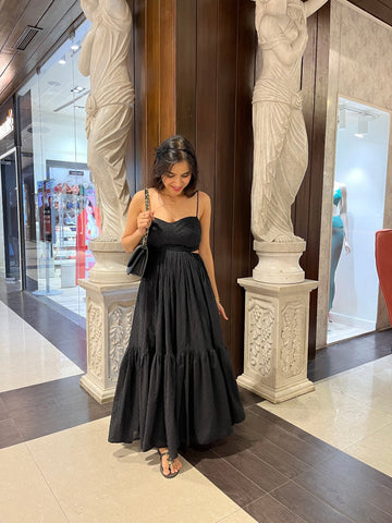 Dalina in Black